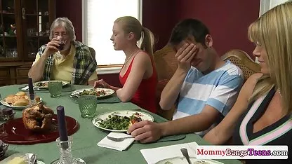 وداع کاررا سكس لب چوشي مورد علاقه پین-the-scenes