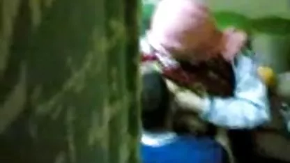 GUERRA سكس لب چوشي