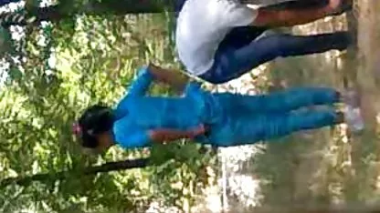 خر خروس سیاه بزرگ Casey Calvert لب خوردن سکسی