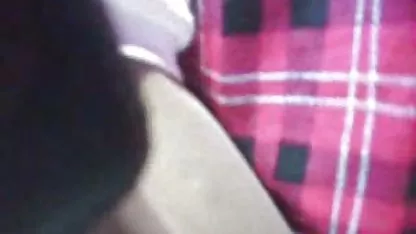 اسپری تمام راه را! لب تو لب سکسی Wet panties زیبا است.