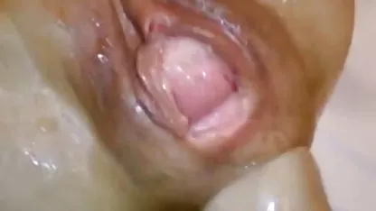 دو دختر همجنس باز لب خوردن سکسی زن