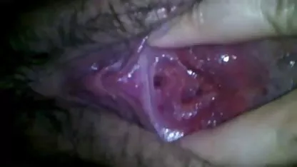 سفید مادر سکس در لب دریا دوست داشتنی Fucks در سیاه و سفید است